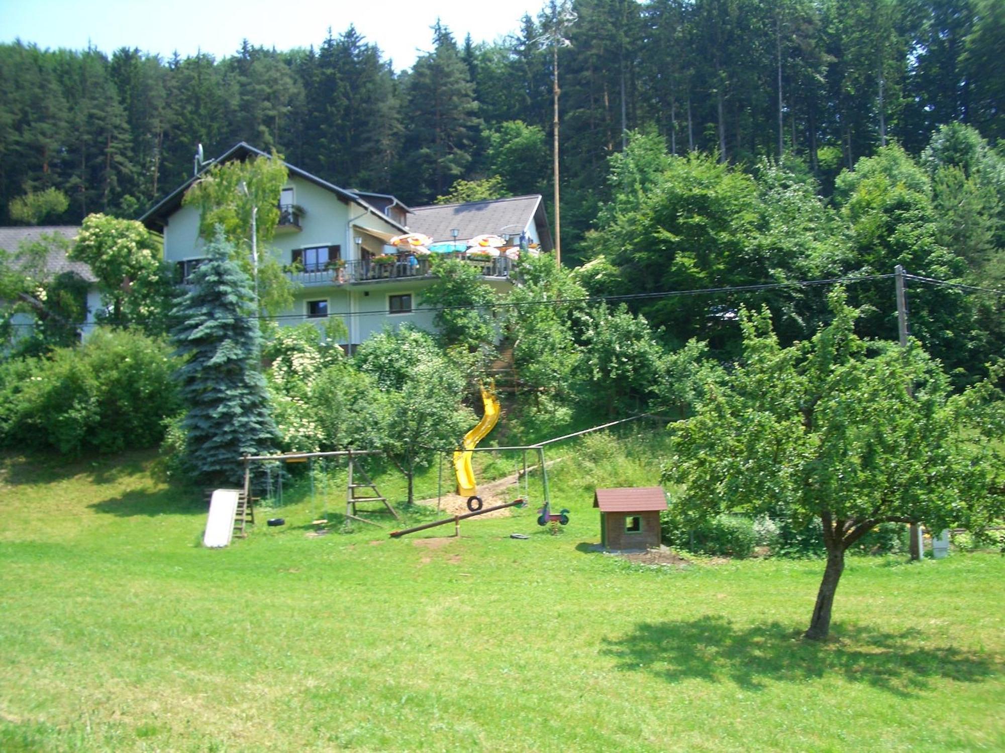 Gasthaus - Gaestehaus Schusterbauer Rein المظهر الخارجي الصورة