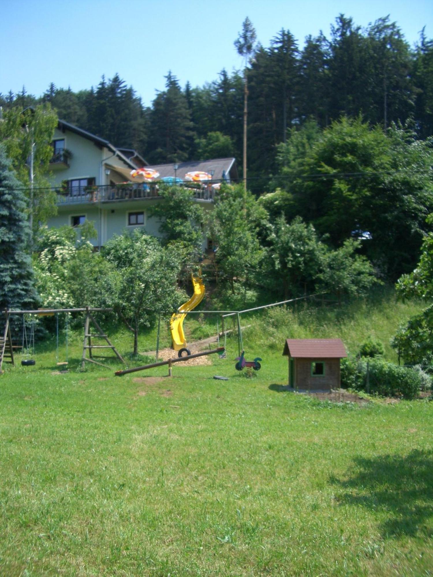 Gasthaus - Gaestehaus Schusterbauer Rein المظهر الخارجي الصورة